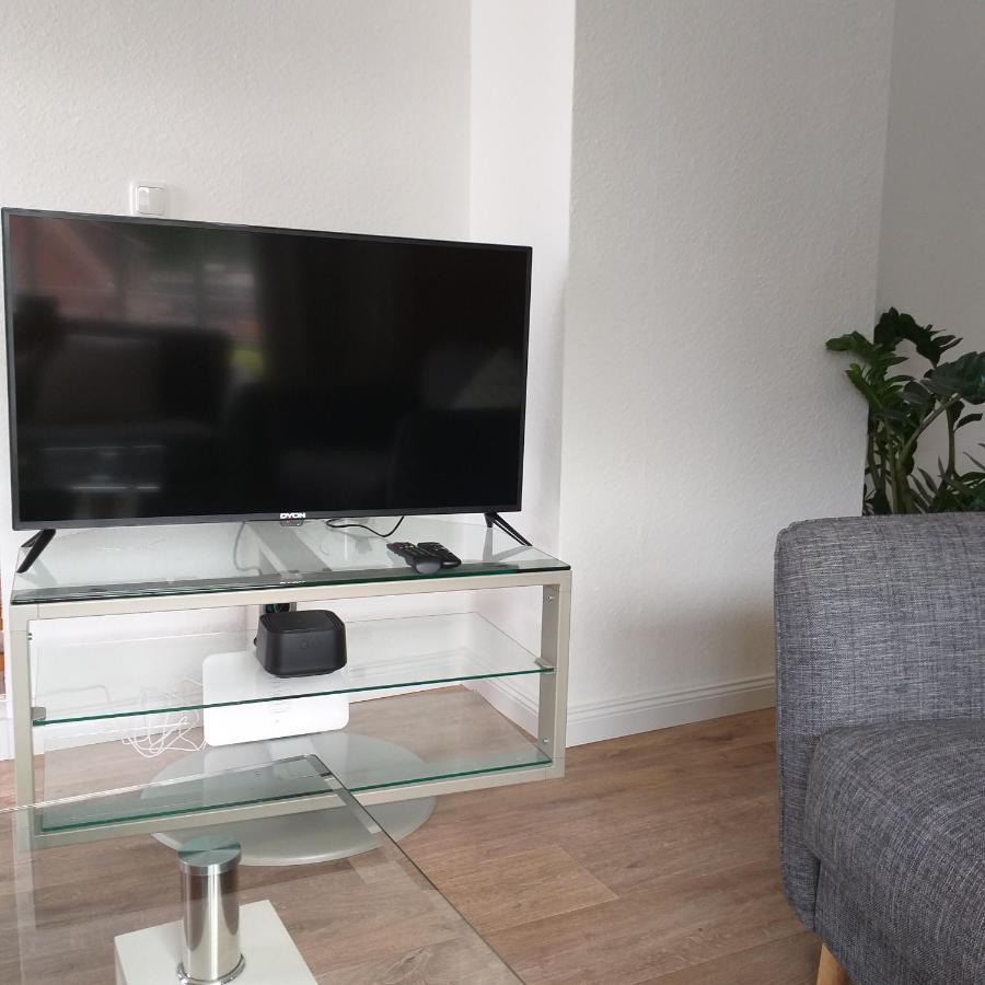 Friesenauster - Grosse Ferienwohnung Fuer Bis Zu 6 Personen Йевер Экстерьер фото